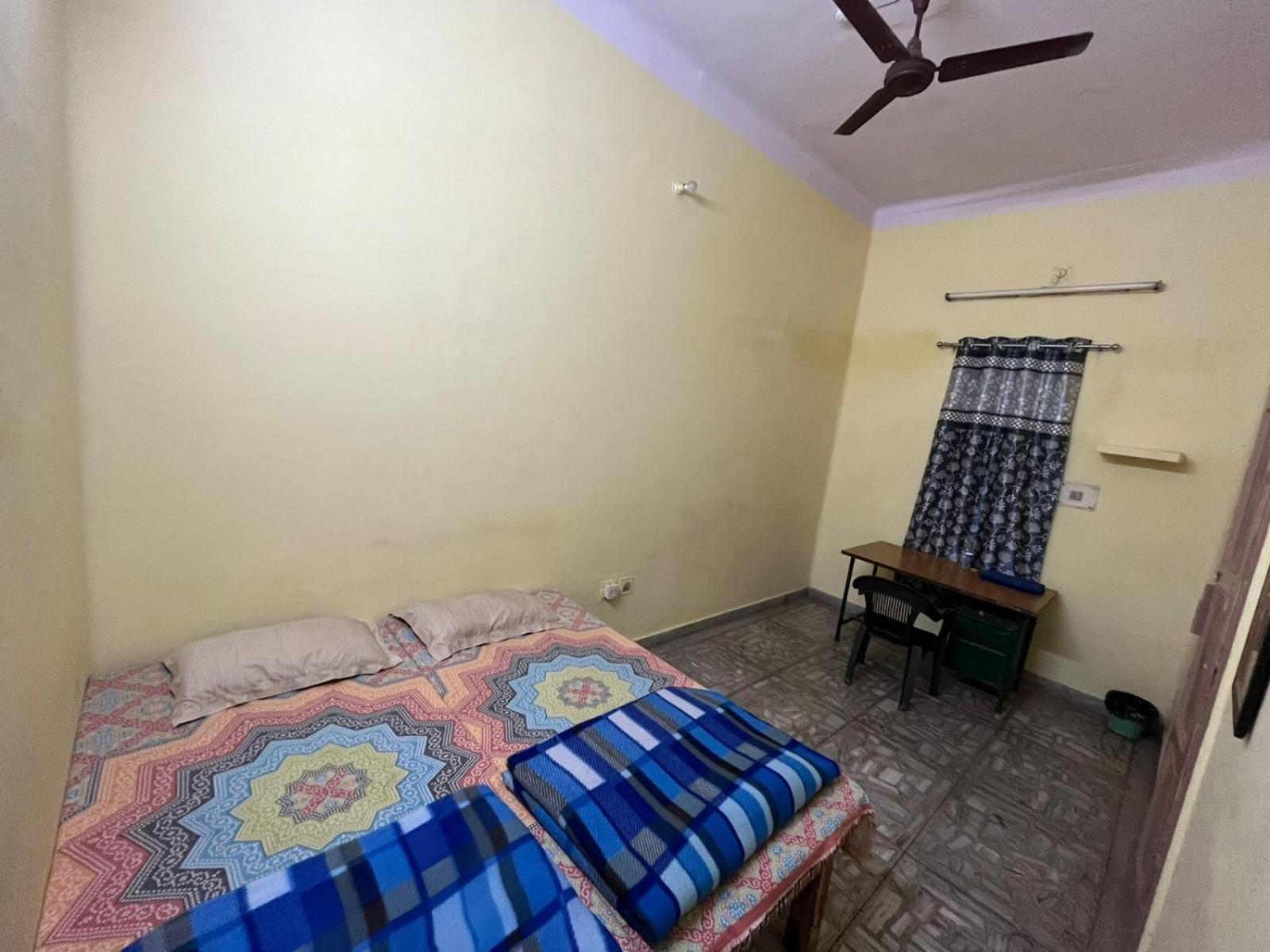 Vishwa Deva Homestay Benares Buitenkant foto