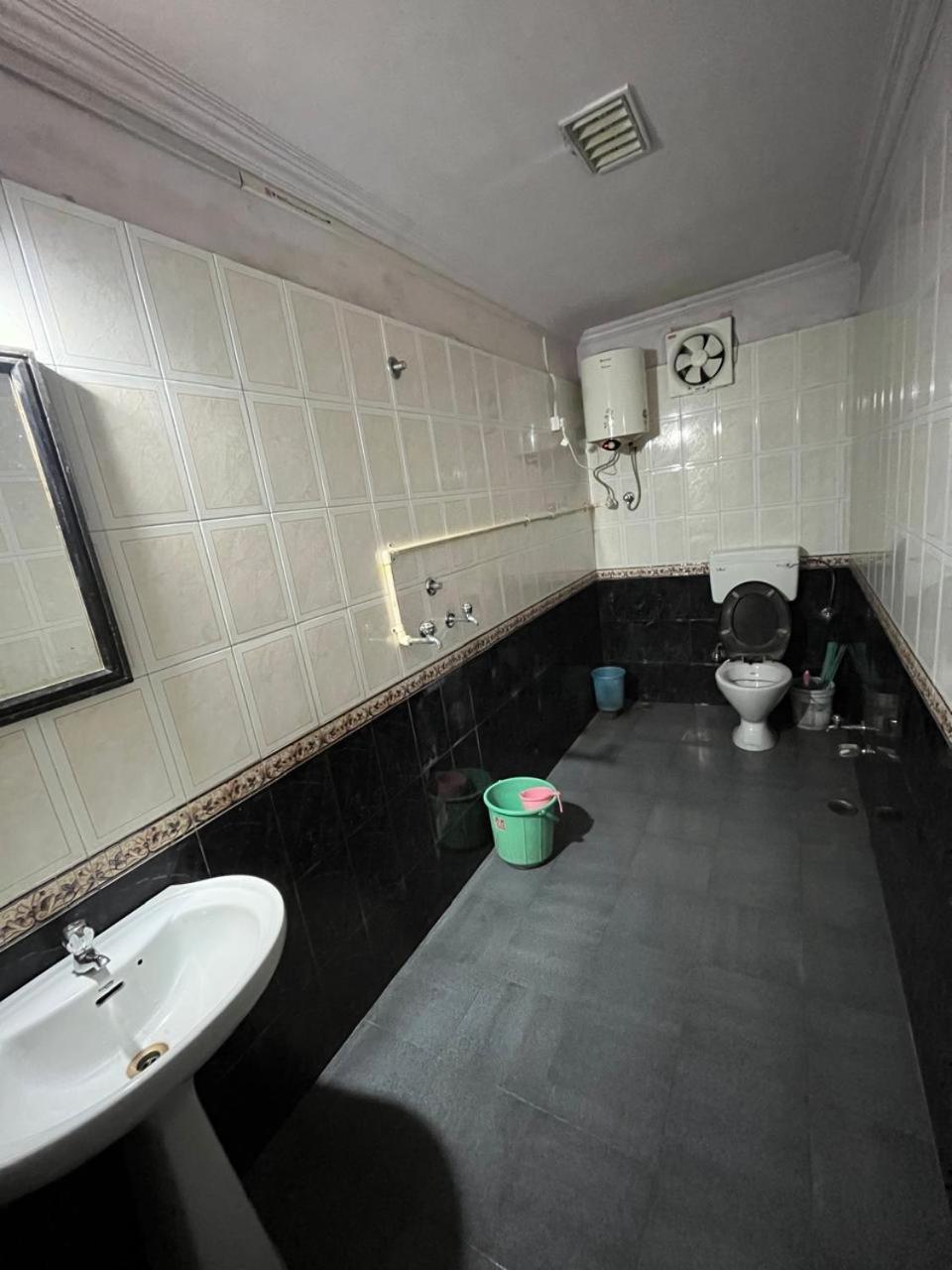 Vishwa Deva Homestay Benares Buitenkant foto